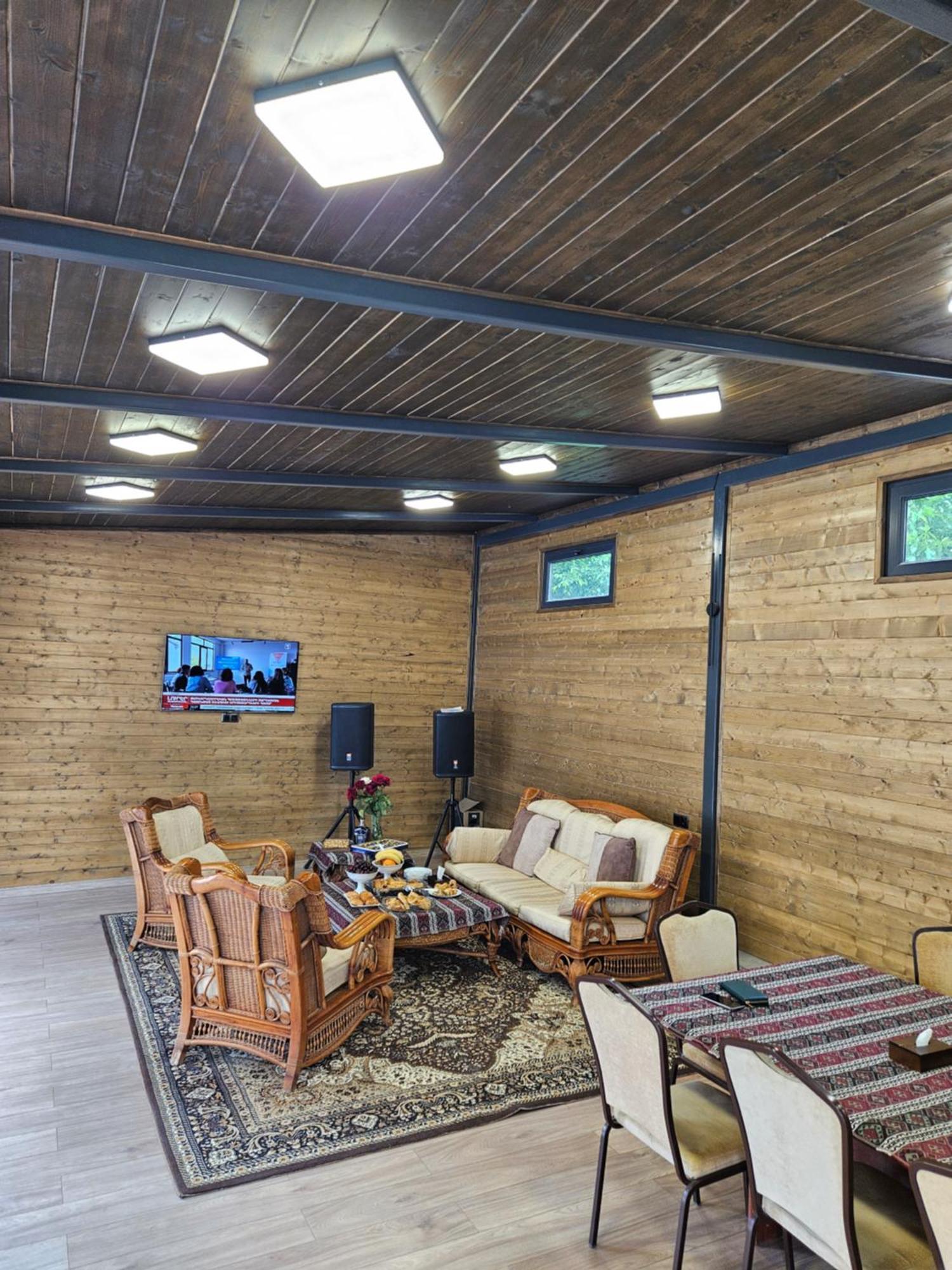 Eridana Hotel Jereván Kültér fotó