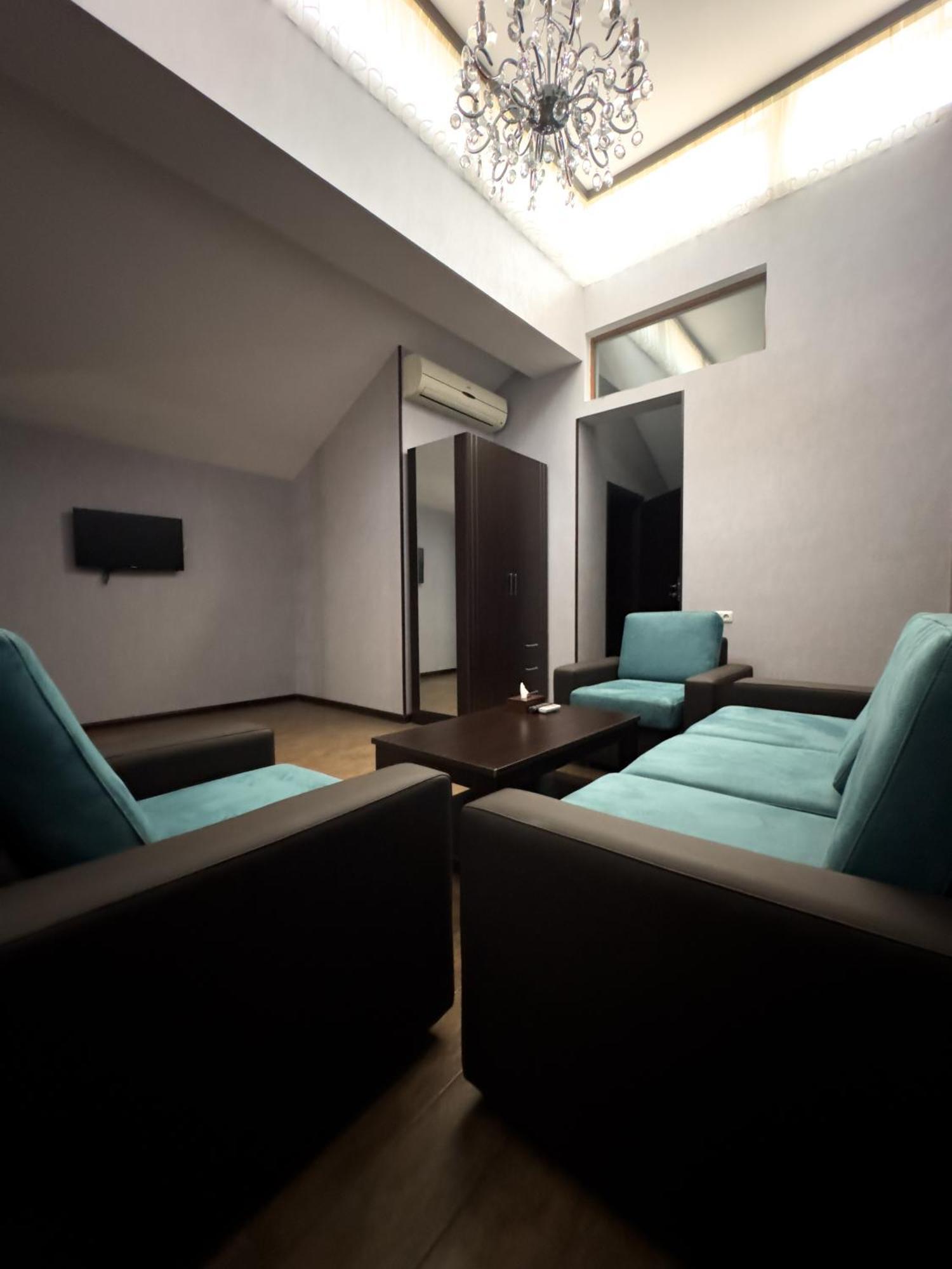 Eridana Hotel Jereván Kültér fotó