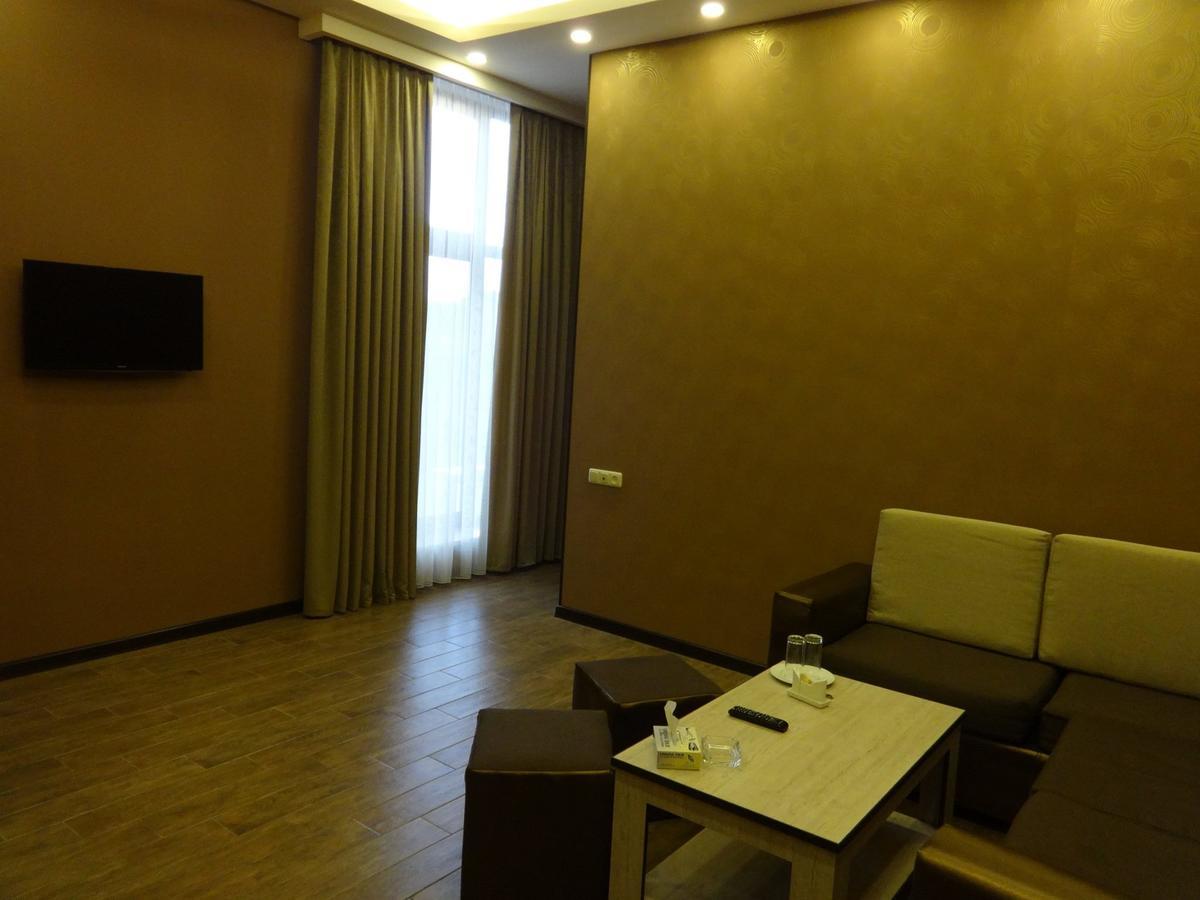 Eridana Hotel Jereván Kültér fotó
