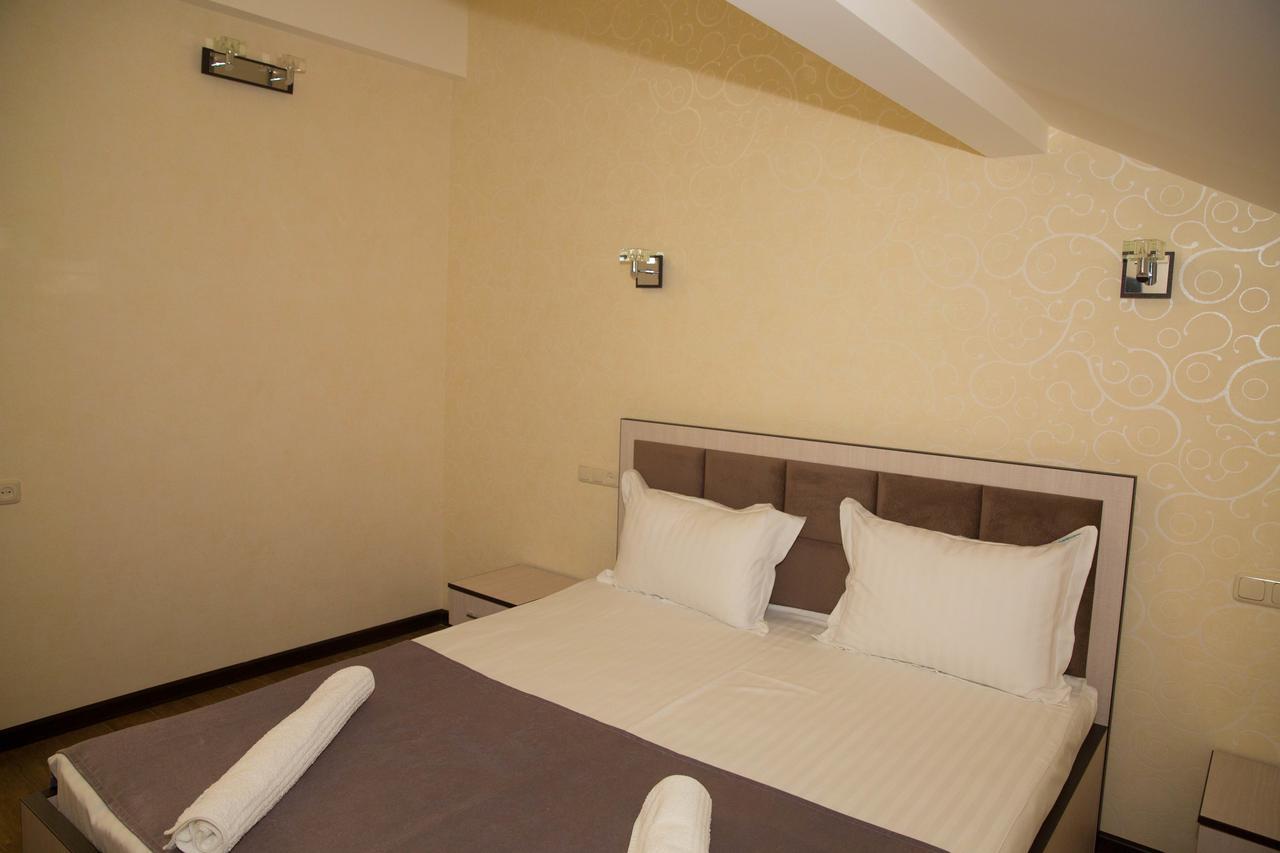 Eridana Hotel Jereván Kültér fotó