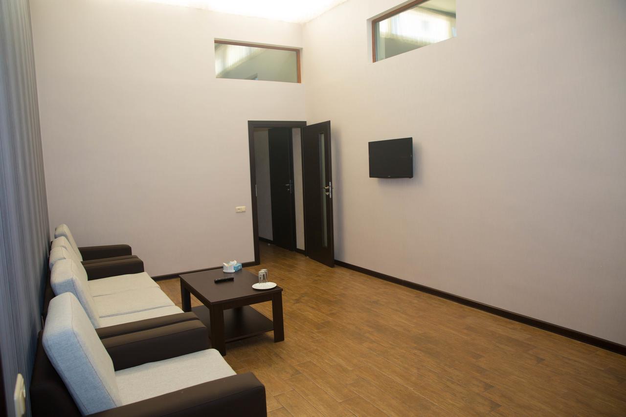 Eridana Hotel Jereván Kültér fotó