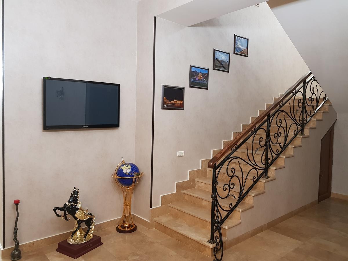 Eridana Hotel Jereván Kültér fotó